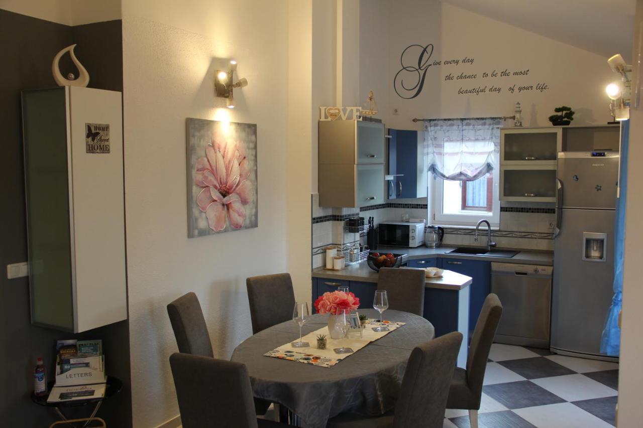 Apartman Odin Čižići Esterno foto