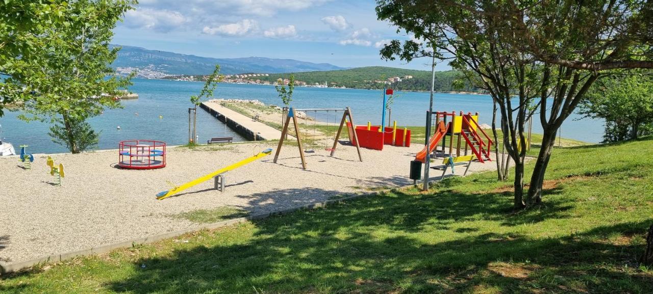 Apartman Odin Čižići Esterno foto